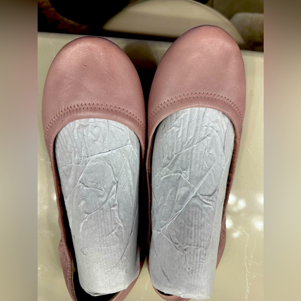 Lucky brand ballet flats